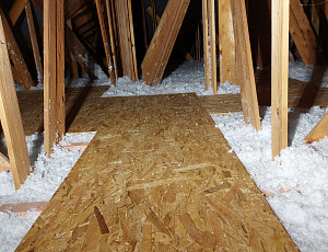 Poctivá izolace, foukaná izolace, foukaná vata, zateplení stropu, izolace stropu, zateplení, izolace, zateplení Znojmo, izolace Znojmo, skelná minerální izolace, Supafil loft